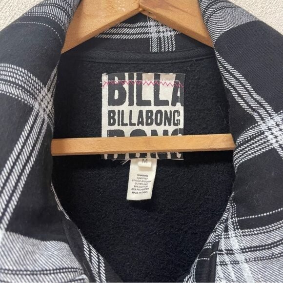 Billabong Black & White Plaid Button Down Parka Jacket Sz Medium - Picture 3 of 5